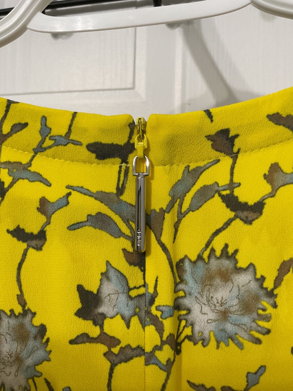 Hugo Boss Dress - Picture 6 of 14